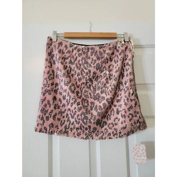 Free People Fp One Skinny Allover Sequin Cheetah Print Mini Skirt 2 NWT - Picture 6 of 6